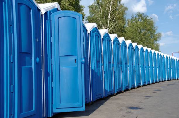 Best Porta potty delivery and setup  in Burlington, VT